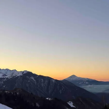 Apartment Au Pied Des Pistes Avec Vue Sur La Vallee