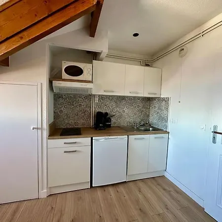 Au Pied Des Pistes Avec Vue Sur La Vallee Apartment Ustou